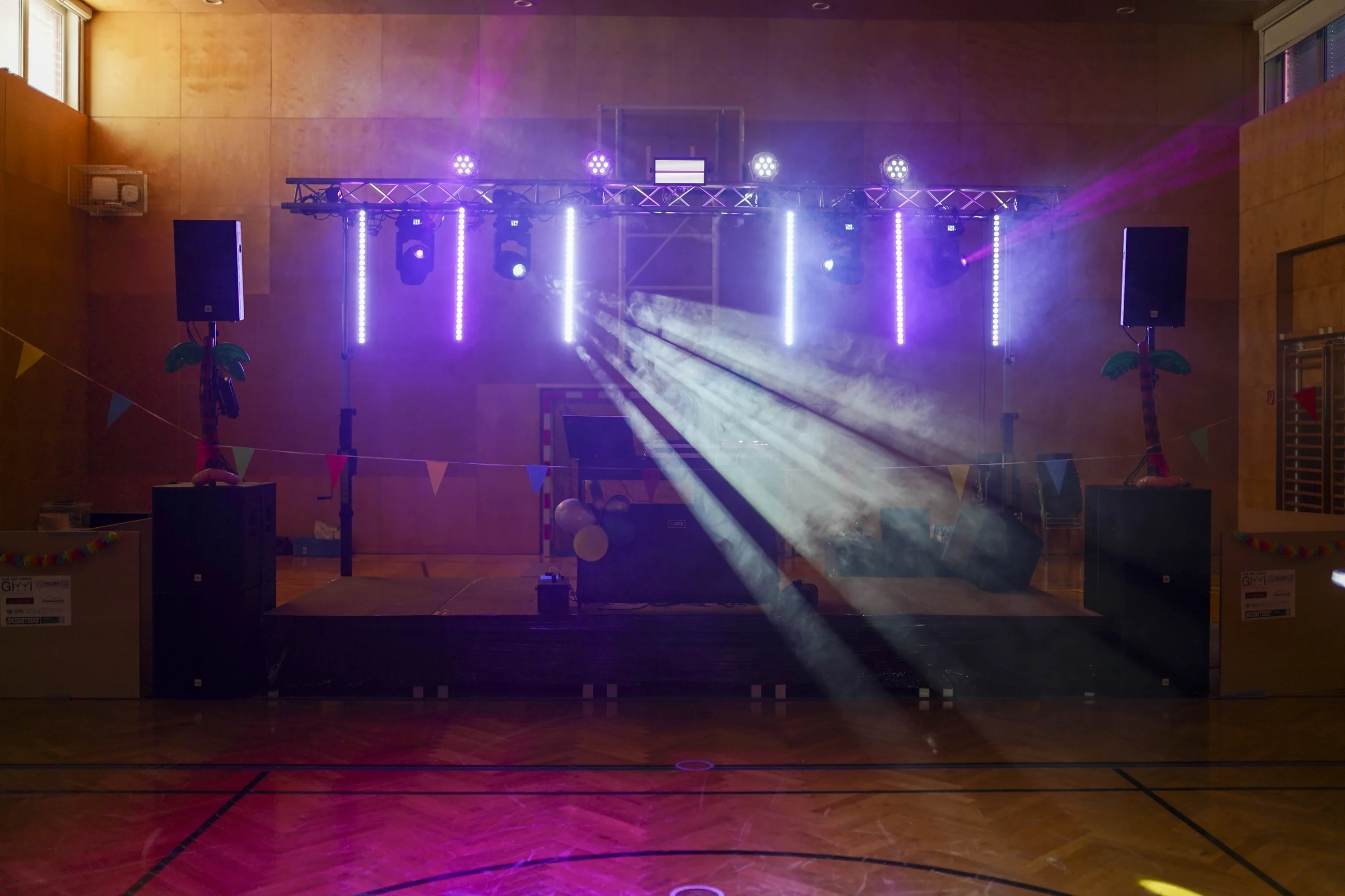 Ton- und Lichtsetup von BAZEKETEERZ bei Tutto Gas